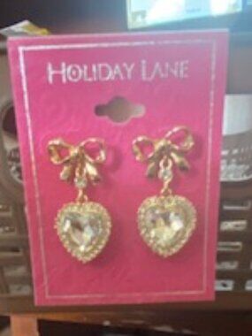 NWT GOLD RHINESTONE HEART BOW  PIERCED EARRINGS PROM WEDDING DATE